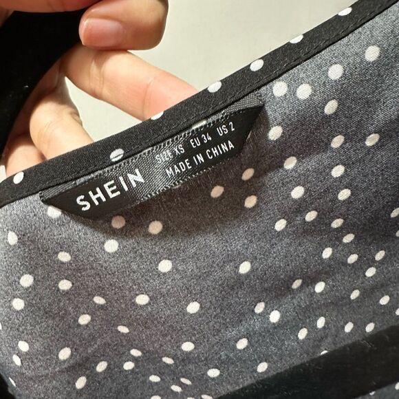 Cute Polkadot Black Top - Picture 4 of 6